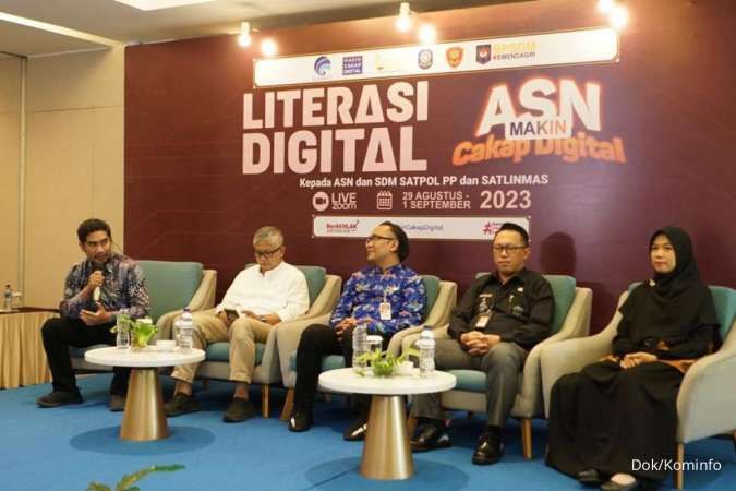 Anggota Satpol PP dan Linmas Dibekali Literasi Digital oleh Kemenkominfo