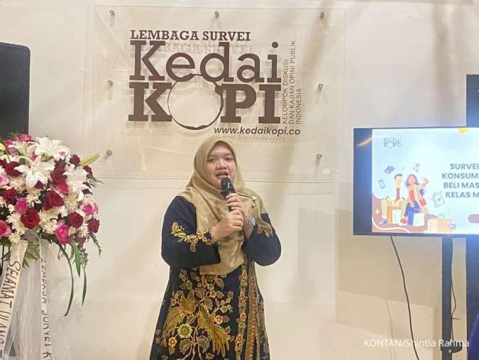 Survei KedaiKOPI: 25% Masyarakat Kelas Menengah Mengalami PHK
