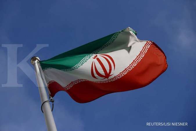 Tegang! Kapal Iran kepung kapal Penjaga Pantai AS selama berjam-jam di Teluk Persia