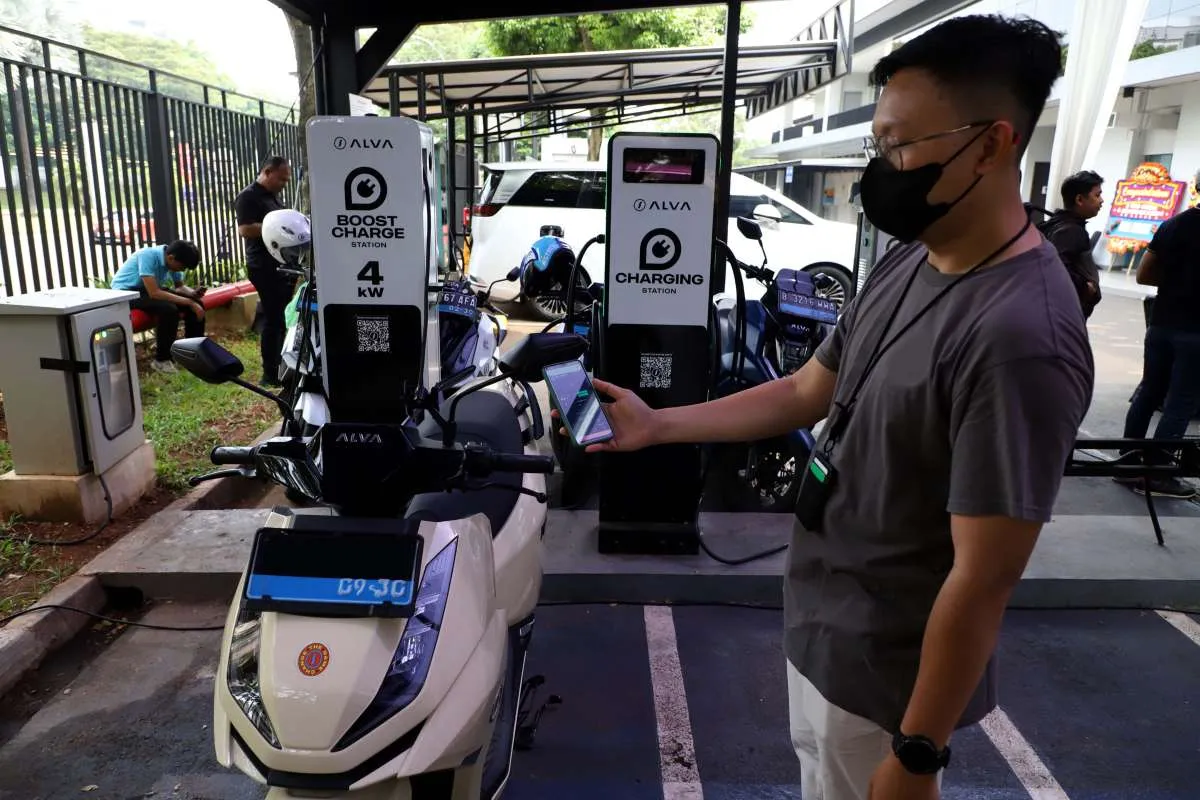 Motor Listrik Nasional Diluncurkan Besok, Pengamat Soroti Baterai dan Insentif