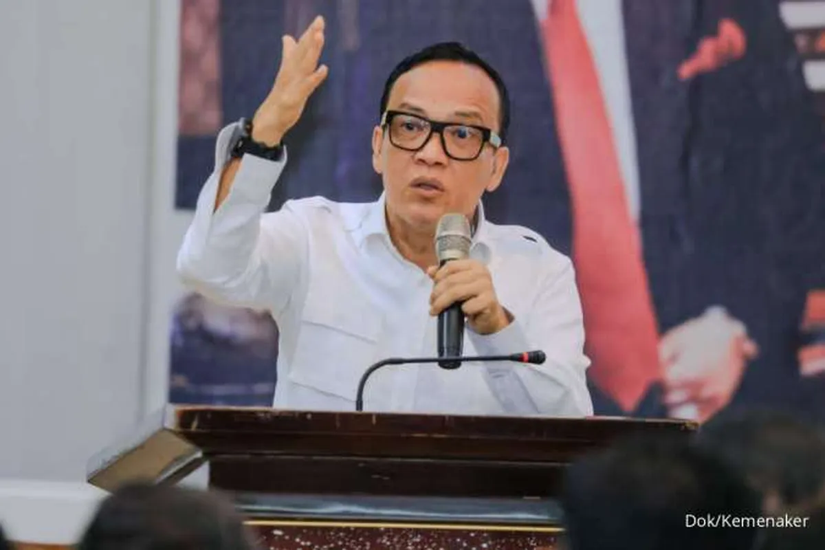 Wamenaker Marah soal Bonus Hari Raya Ojol, Aplikator Minta Maaf