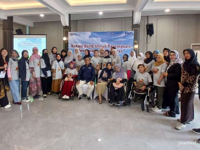 PNM dan Jamkrindo Latih Perempuan Disabilitas Jadi Wirausaha Batik 