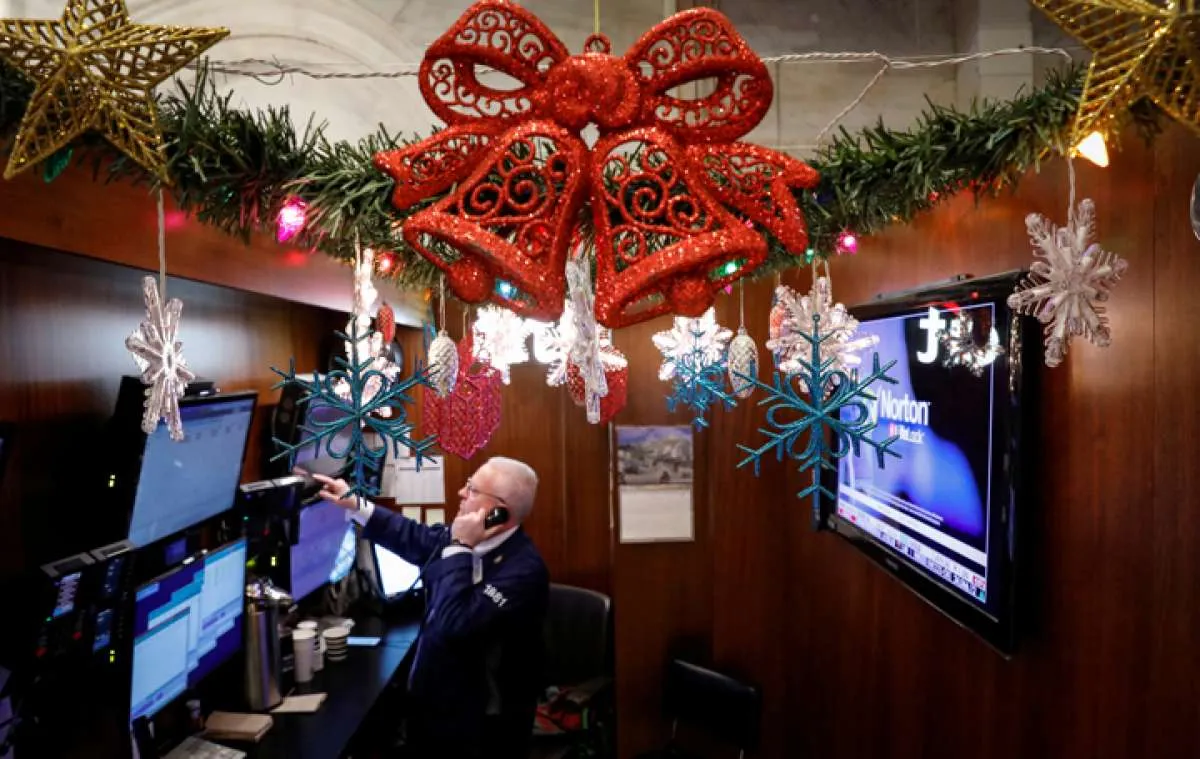 Wall Street melanjutkan rekor, komentar Menkeu AS jadi pendorongnya