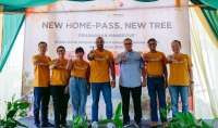 Sembari Ekspansi, Link Net Tanam Ribuan Bibit Pohon Mangrove