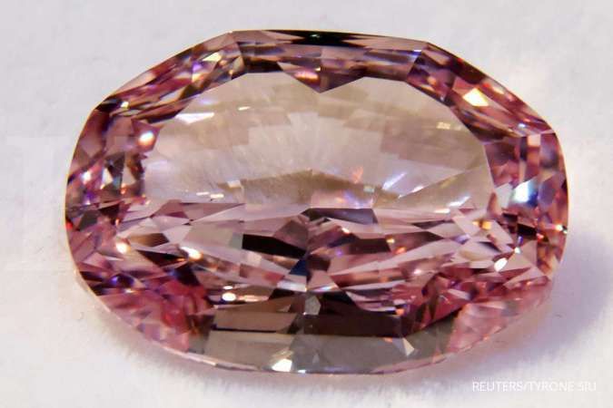 Wow, berlian ungu-merah muda ini terjual di harga Rp 375 miliar