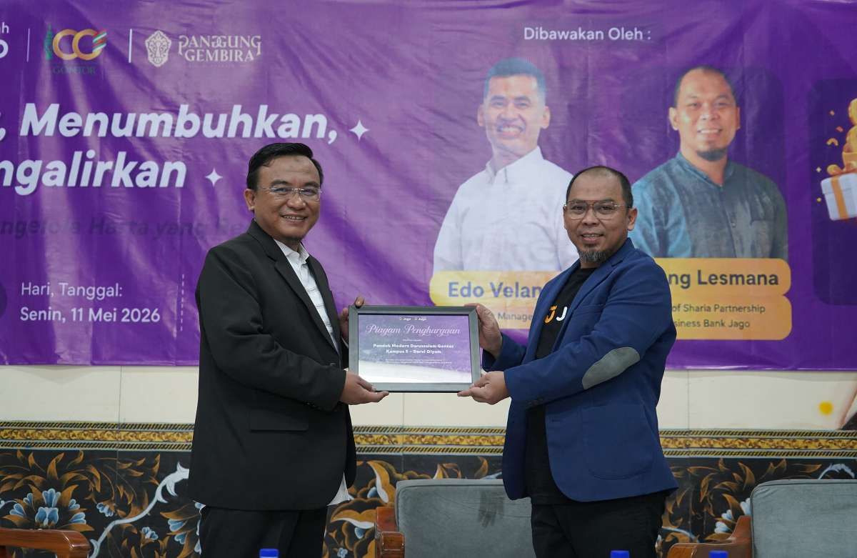 Bank Jago Bersama Pondok Darussalam Gontor Gelar Literasi Keuangan Syariah