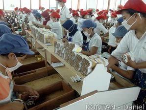 Tiga Produsen Rokok Tingkatkan Kapasitas Produksi