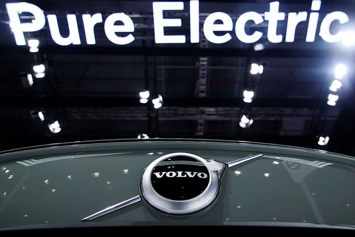 Incar valuasi US$ 25 miliar, Volvo Cars kebut rencana IPO di bursa Stockholm