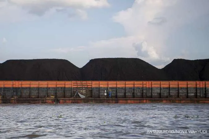 Global Coal Demand to Match Record High This Year, IEA Says