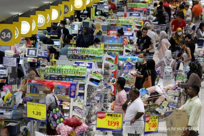Beberapa hari sebelum lockdown, panic buying melanda Malaysia