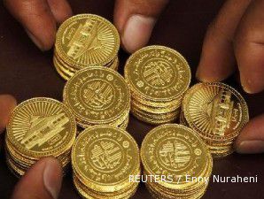 Untuk kali pertama, harga emas bertengger di atas US$ 1.900 