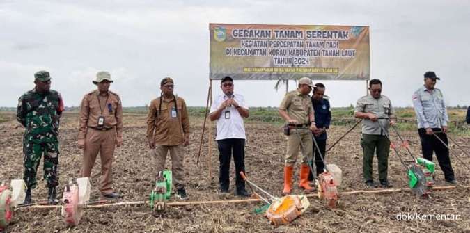 Kementan Gandeng Pemda Dorong Perluasan Areal Tanam Padi di Kalimantan Selatan 