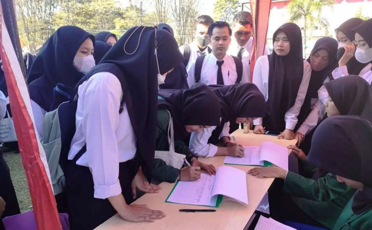 Ingin Segera Kerja? Cek Lowongan Kerja di Sampoerna Agro 2022, Minimal D3 Bisa Daftar