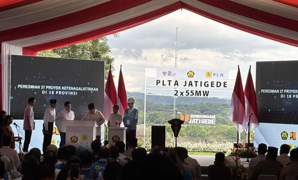 Prabowo Resmikan 26 Pembangkit Listrik Senilai Rp 72 Triliun