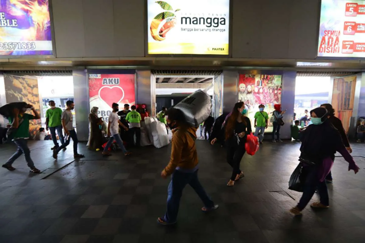 Ada pedagang yang positif Covid-19 di delapan pasar di Jakarta
