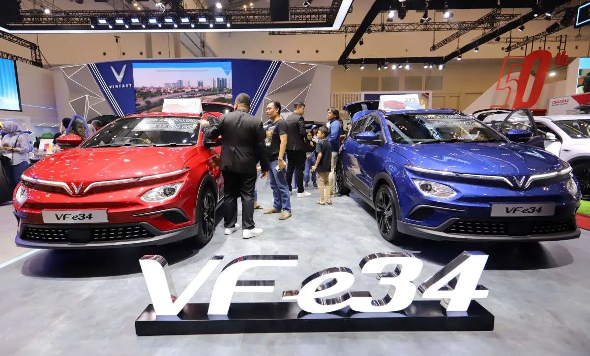 Punya Peran Penting, VinFast Terus Kembangkan Jaringan Dealer di Indonesia