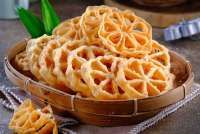 2 Resep Kembang Goyang Renyah, Snack Betawi yang Renyah Tahan Lama