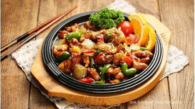 Resep Ayam Wijen Jahe, Nikmatnya Hidangan Ayam Tanpa Tulang di Atas Hot Plate