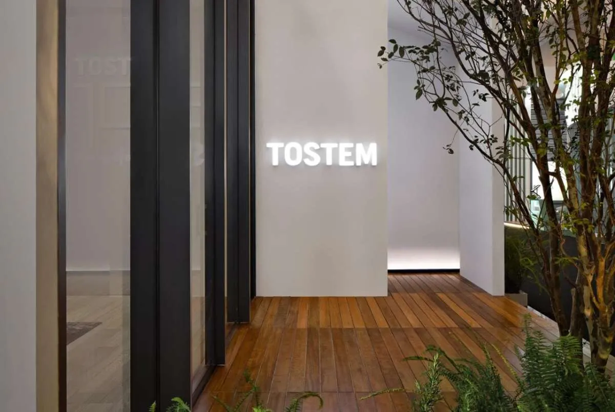 TOSTEM Rilis Inovasi Terbaru Industri Manufaktur Pintu & Jendela Alumunium