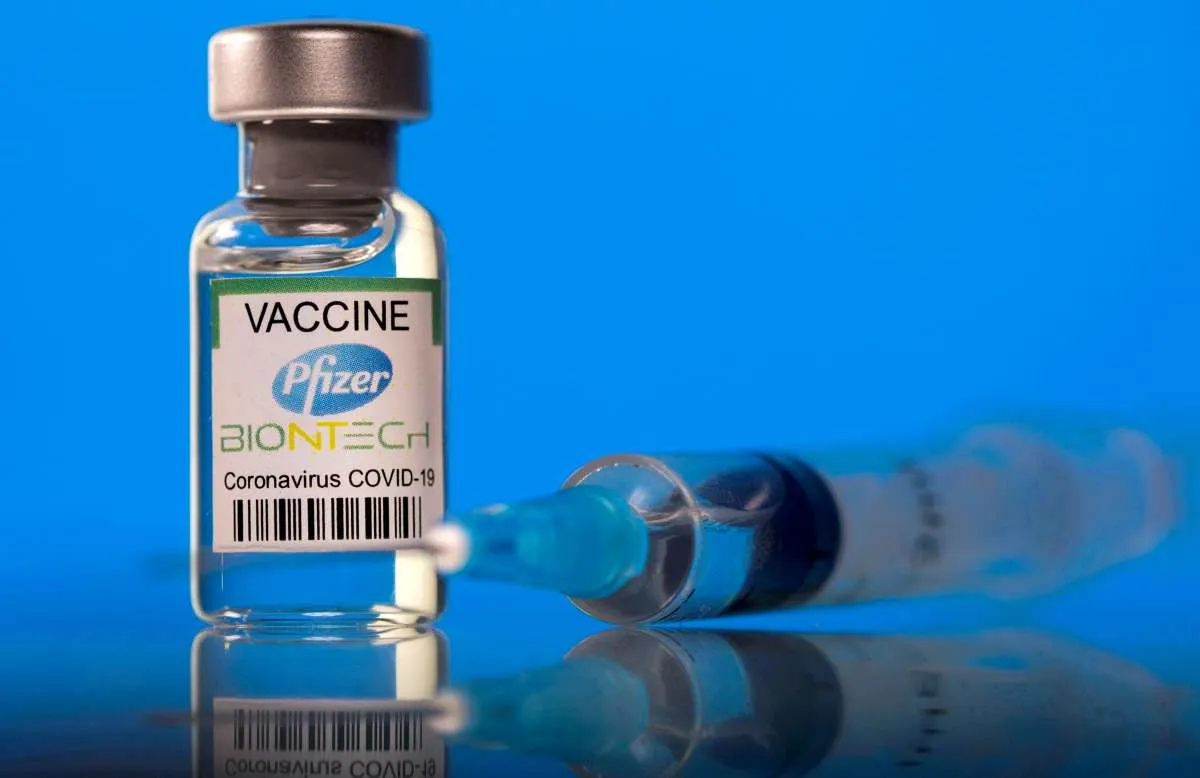  Indonesia terima kedatangan Vaksin Pfizer dan AstraZeneca tahap 97 dan 98
