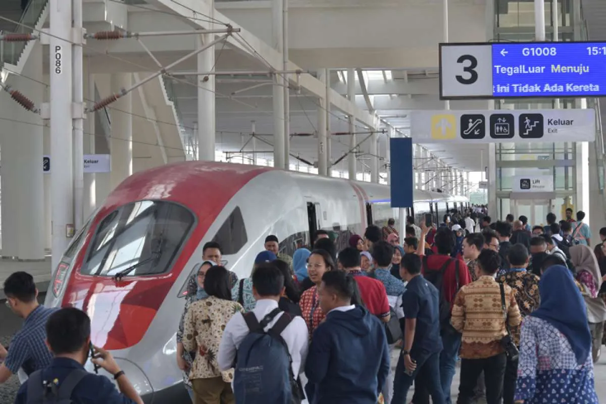 Baru Dibuka, Registrasi Kereta Cepat Jakarta Bandung Sudah Mencapai 98%