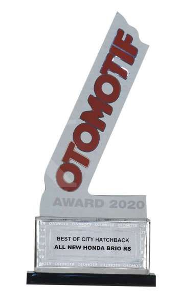 Honda Brio dan Civic Hatchback Rs Raih Penghargaan Mobil Terbaik di Ajang Otomotif Award 2020