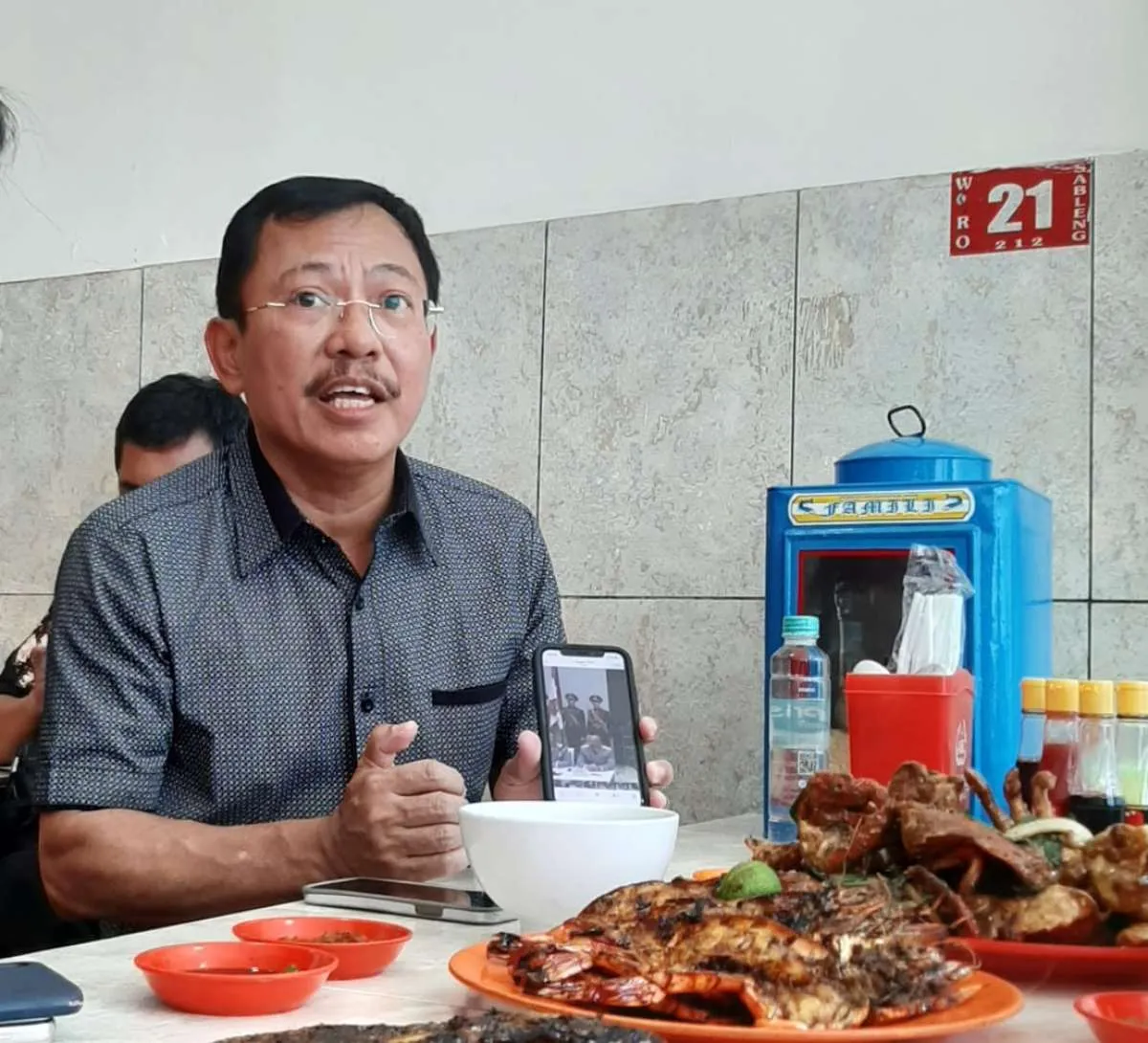 Menkes Terawan keluarkan aturan baru soal protokol kesehatan mall dan fasilitas umum