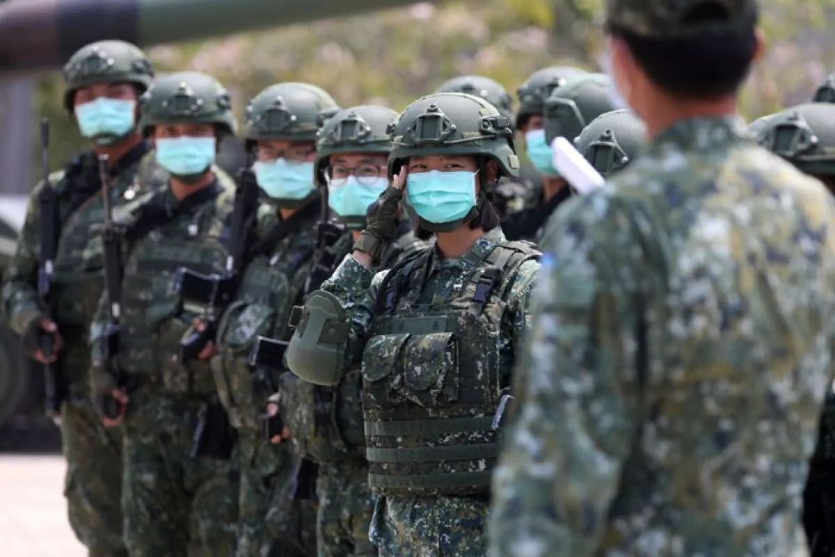 Pasukan cadangan Taiwan diwajibkan berlatih lebih keras demi bersiap hadapi China
