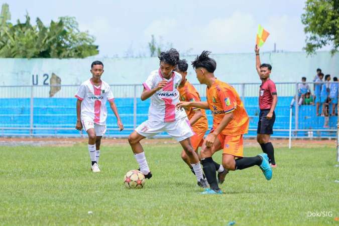 Bina Talenta Muda Sepak Bola, Semen Indonesia Fasilitasi Sekolah Sepak Bola U-17