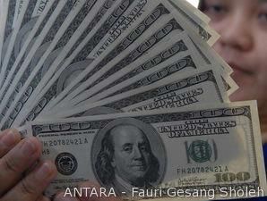 Penguatan Dolar Menyebabkan Harga Minyak Dunia Kembali Surut