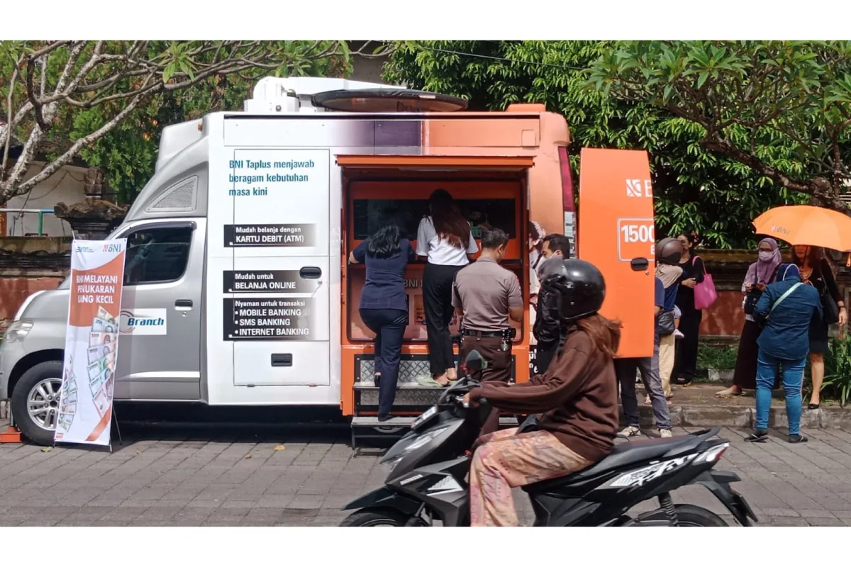 Pastikan Nasabah Nyaman Libur Lebaran, BNI Operasikan 86 Outlet dan 48 O-Branch