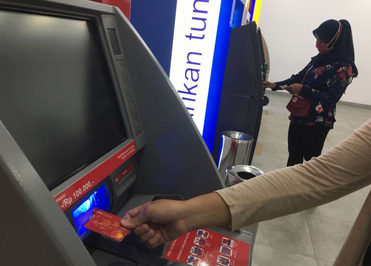 Tren Bayar Lewat Digital, Bank Atur Ulang Bisnis ATM 