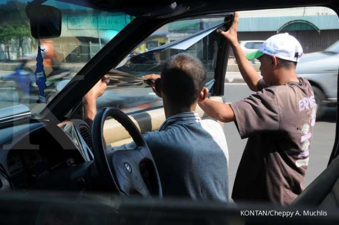 Tanda Kaca Mobil Retak Bisa Diperbaiki