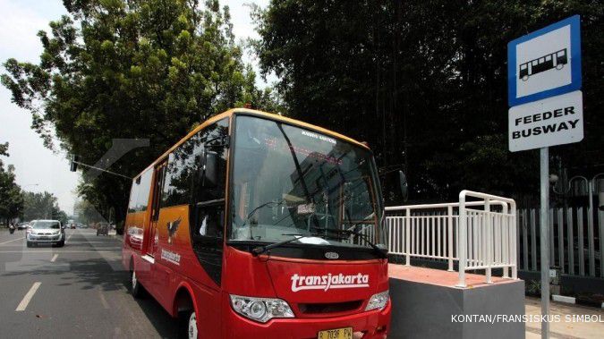 Transjakarta akan buka feeder di stasiun KRL