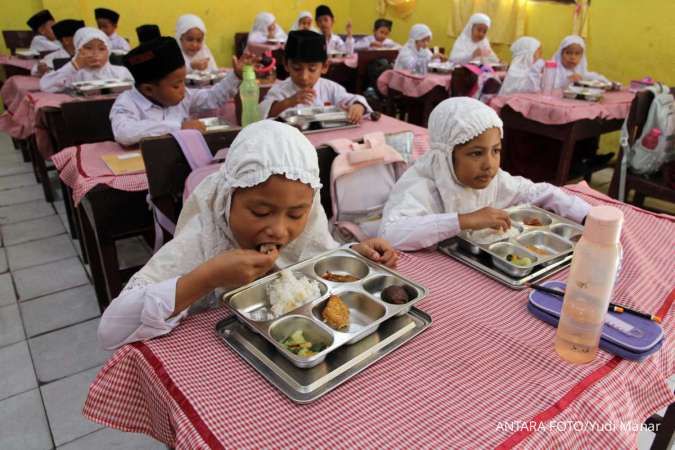 Pemerintah Pastikan Program MBG Tetap Berjalan Saat Ramadan, Menu Makanan Kering