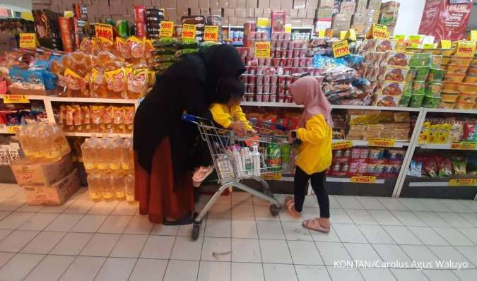 Daya Beli Melemah, Masyarakat Fokus pada Konsumsi Kebutuhan Dasar