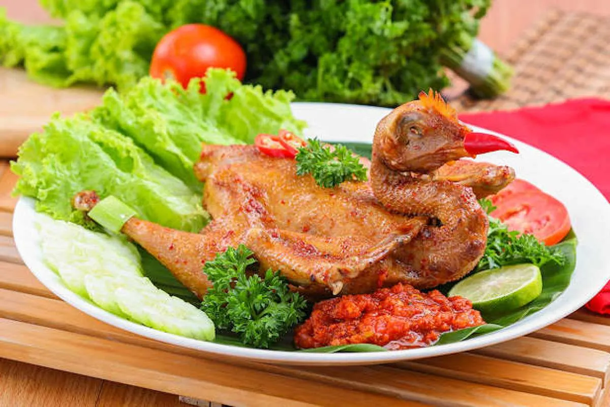 Resep Ayam Bekakak Bakar Pedas, Masakan Khas Adat Sunda yang Nikmat di Lidah
