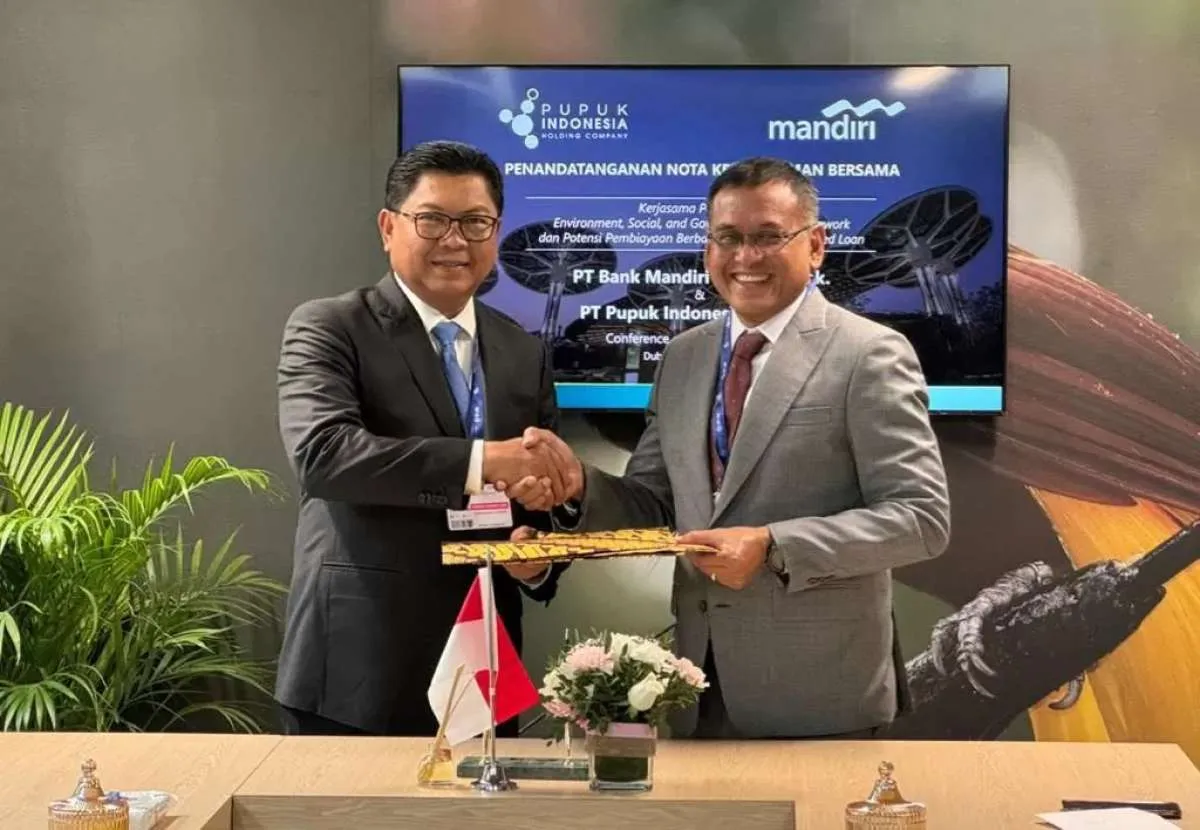 Pupuk Indonesia dan Bank Mandiri Menandatangani Kerja Sama Pembiayaan Hijau