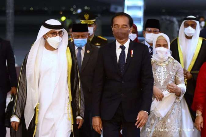 Usai Temui Putin, Jokowi Langsung Terbang ke Abu Dhabi