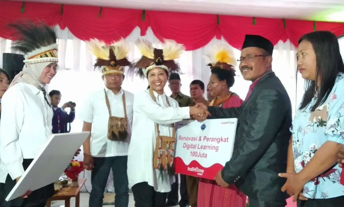 Telkom meluncurkan Telkom Digital Learning di Papua