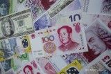 Menakar pelemahan renminbi 