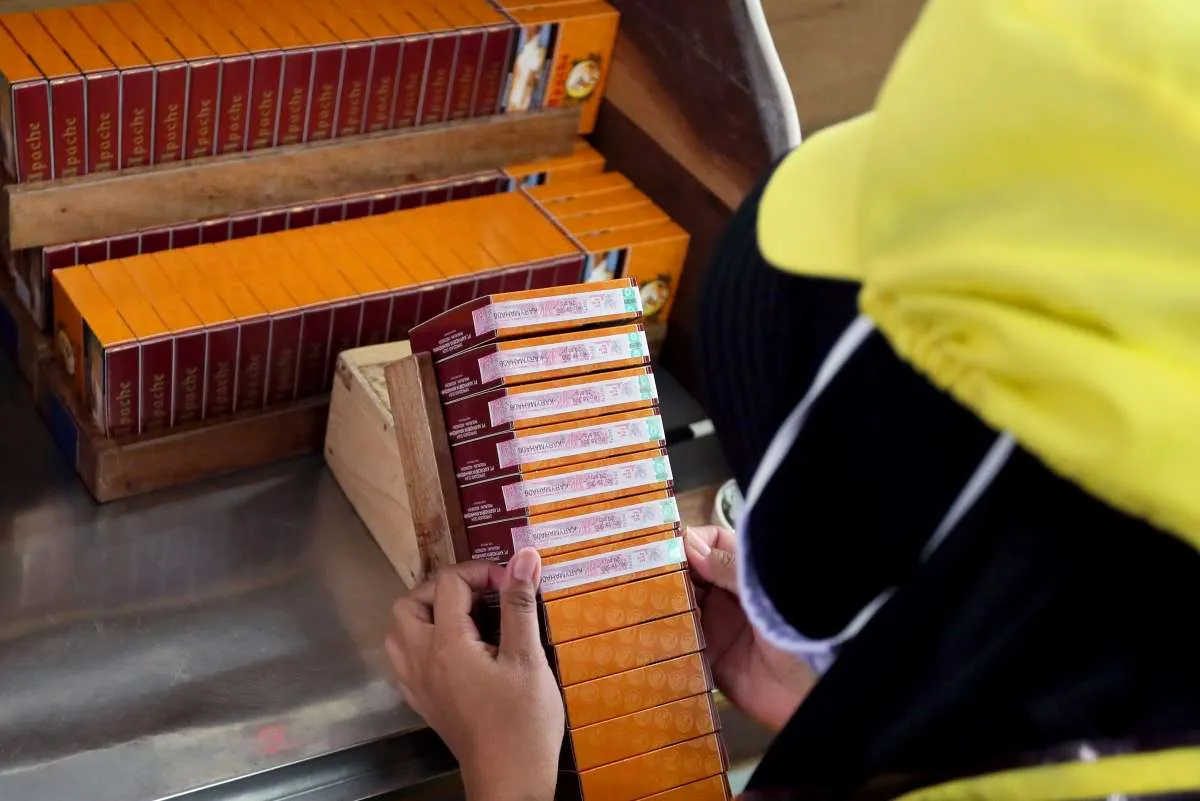 Kenaikan Cukai Rokok Double Digit Turunkan Produktivitas IHT