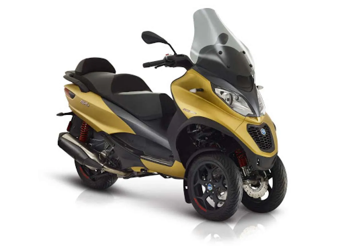 Berharga fantastis, Piaggio MP3 500 HPE Sport Advanced resmi mengaspal di Indonesia