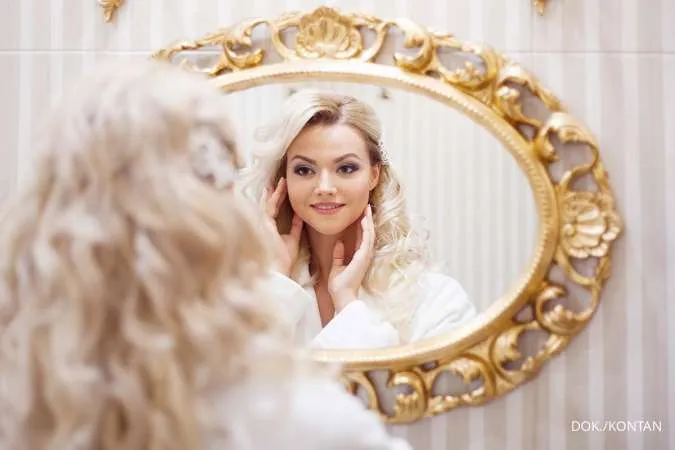 Kenali Bedanya Terlalu Narsis dengan NPD, Sebelum Terlambat