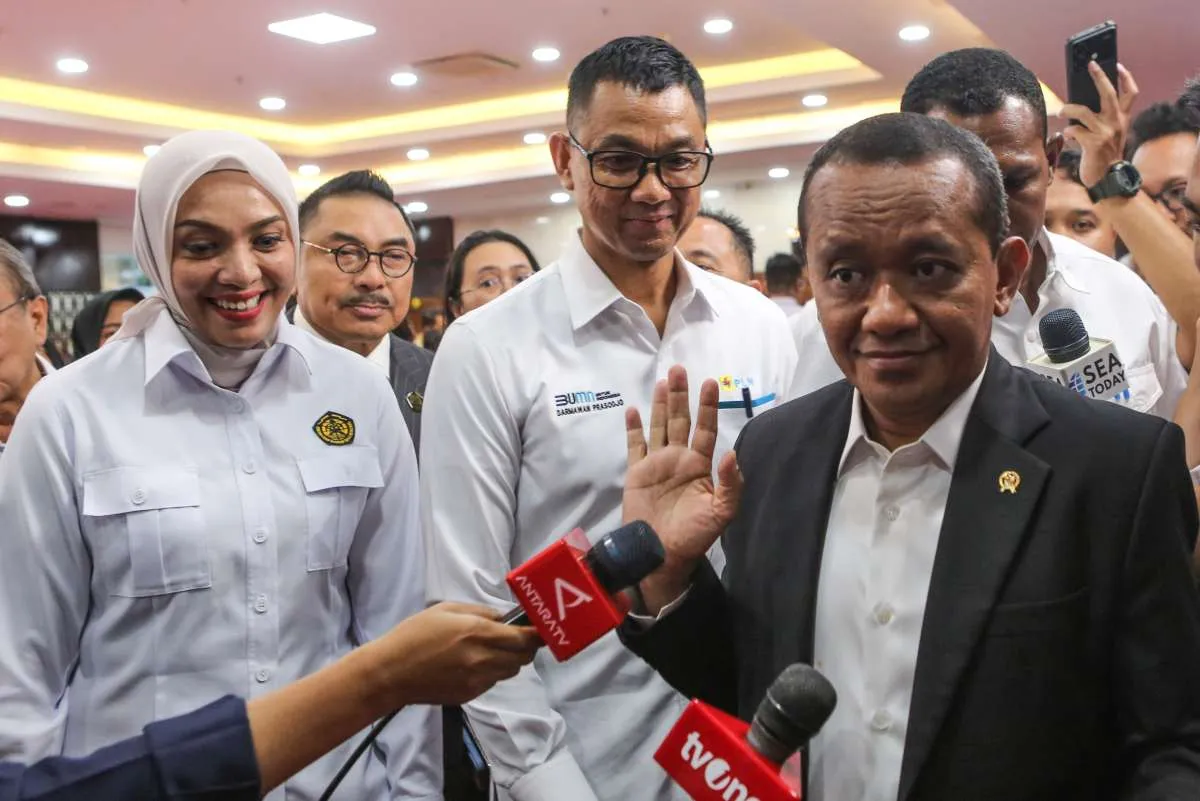 Soal Rencana Pensiun Dini PLTU, Bahlil: Negara Saat Ini Sedang Butuh Uang