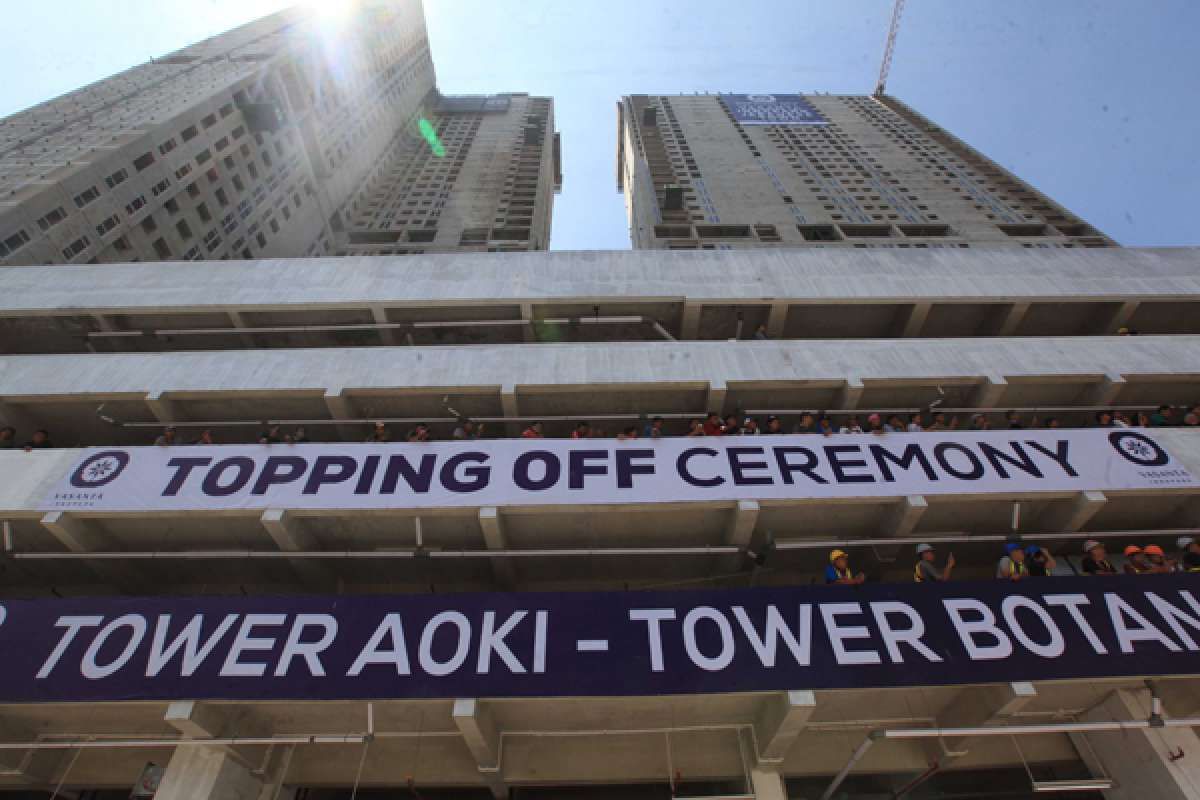 Topping off tower Vasanta Innopark