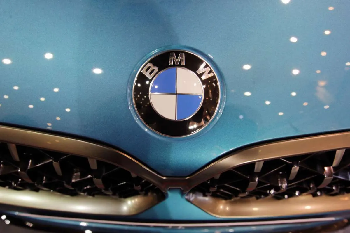 Ungguli Mercedes dan Porsche, BMW Catatkan Penjualan Tertinggi