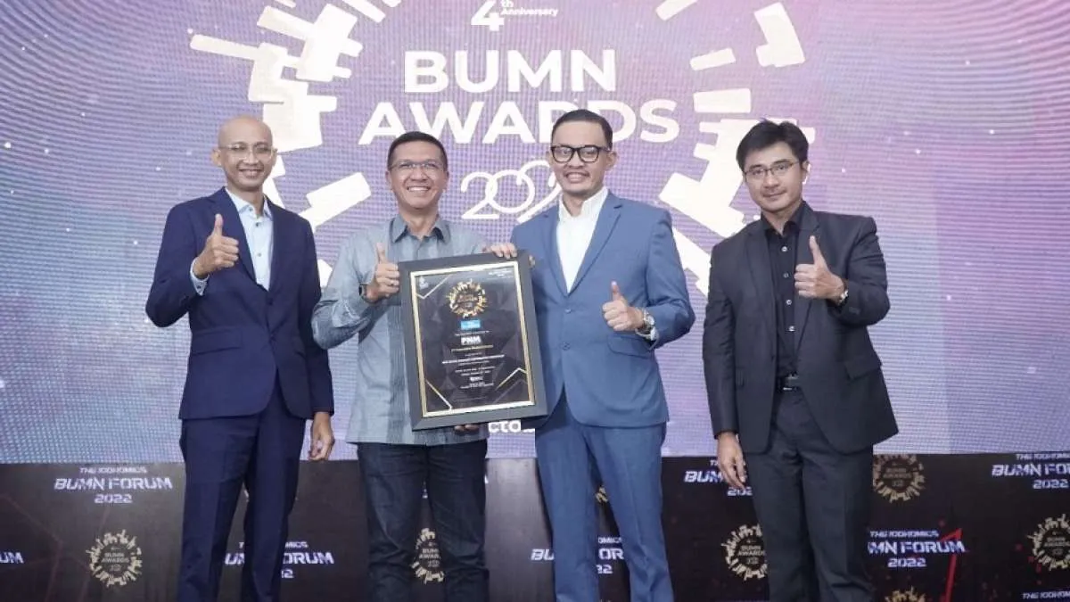 PNM Raih 2 Penghargaan The Iconomics 4th BUMN Award 2022 atas Brand Equity Perusahaan