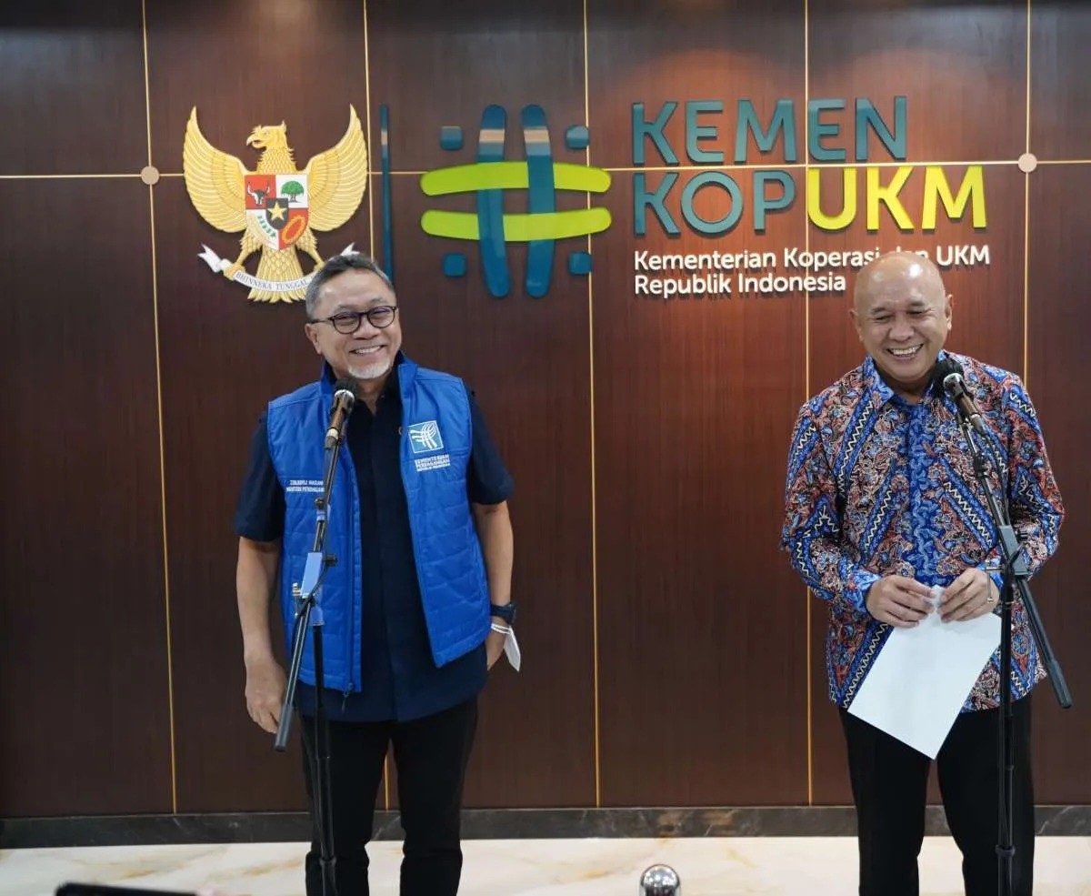 MenKopUKM & Mendag Sepakat Berantas Impor Pakaian Bekas Ilegal Lindungi Tekstil Lokal