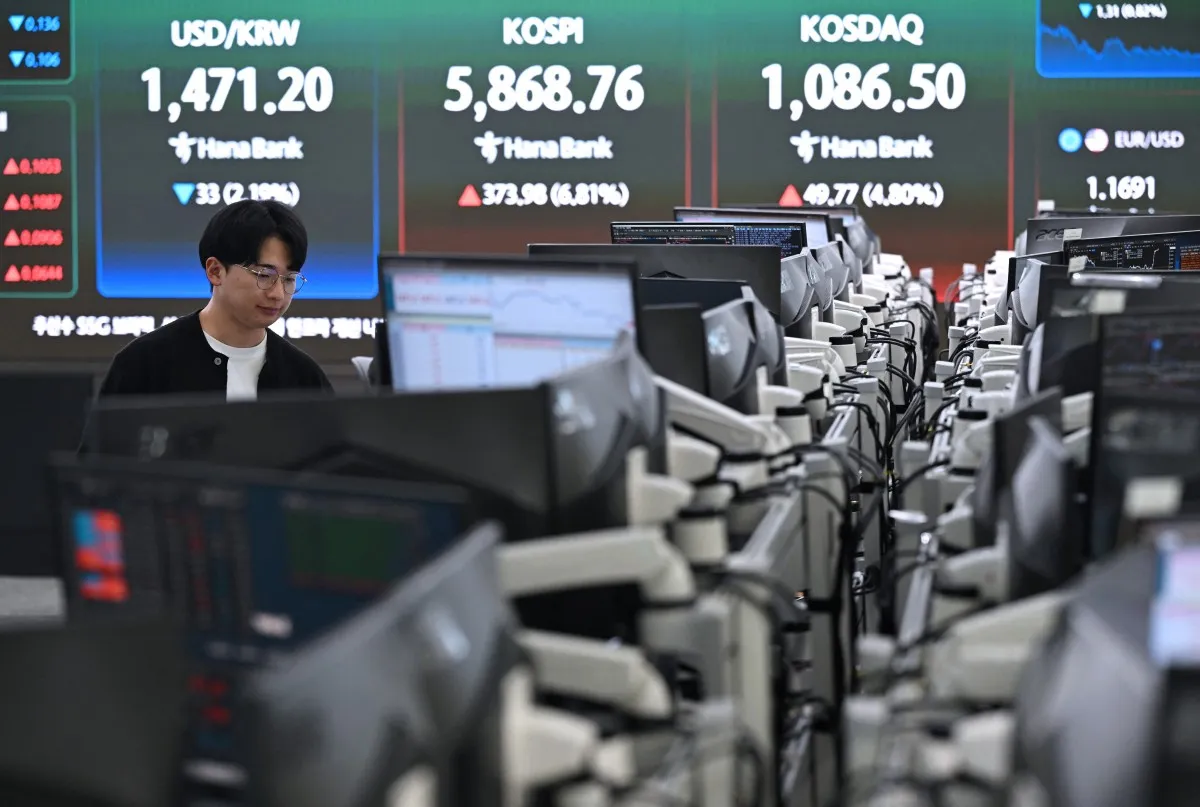 GLOBAL MARKETS-Asia Stocks Extend AI Boom, Oil Up On Gulf Risk